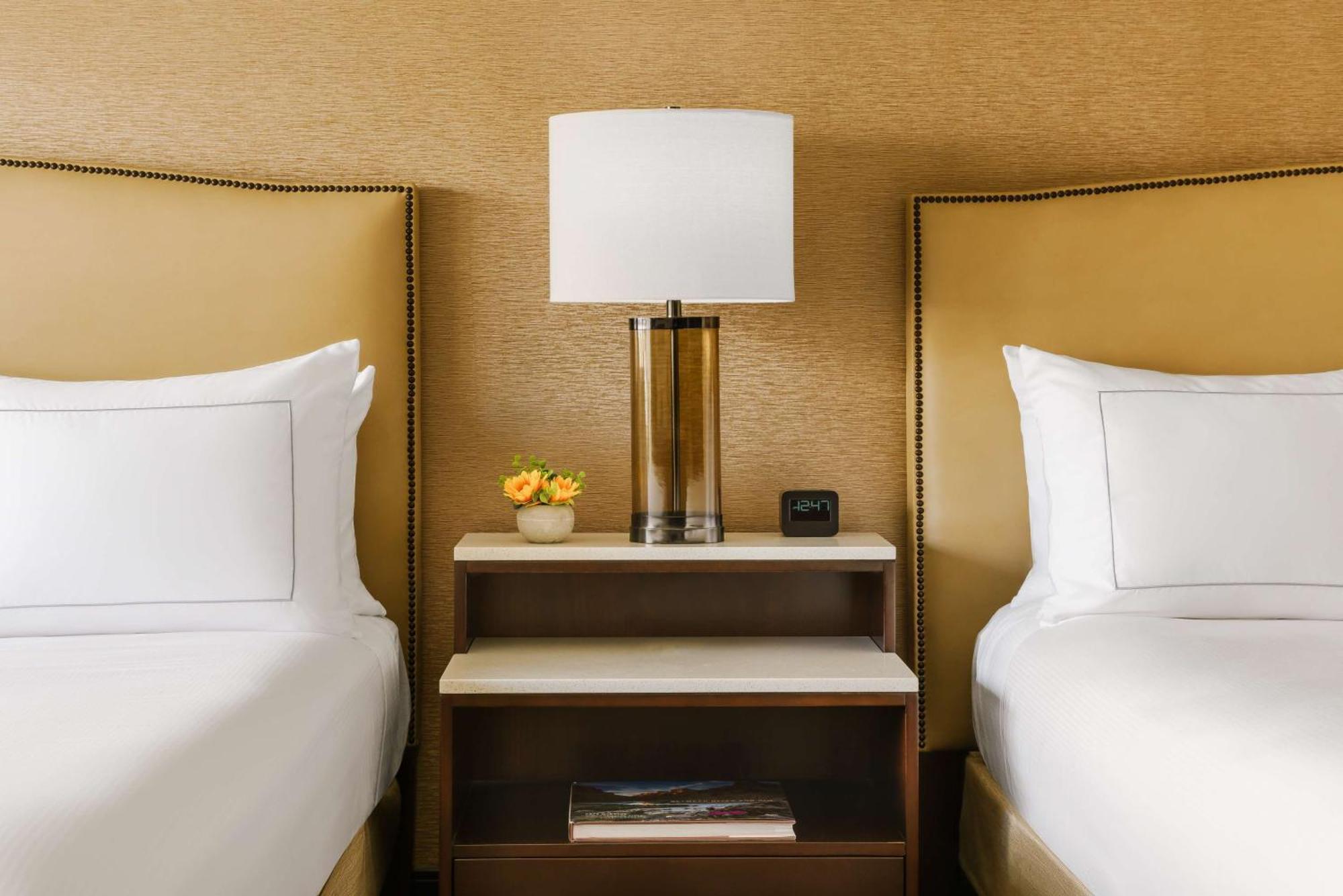 Hilton Phoenix Airport Kültér fotó
